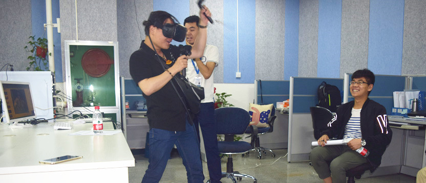 藍鷗西安攜手西建華清學(xué)院舉行“就業(yè)創(chuàng)業(yè)”實踐基地簽約掛牌儀式