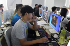 全校區(qū)一起玩游戲，這種場(chǎng)景你能想象么？