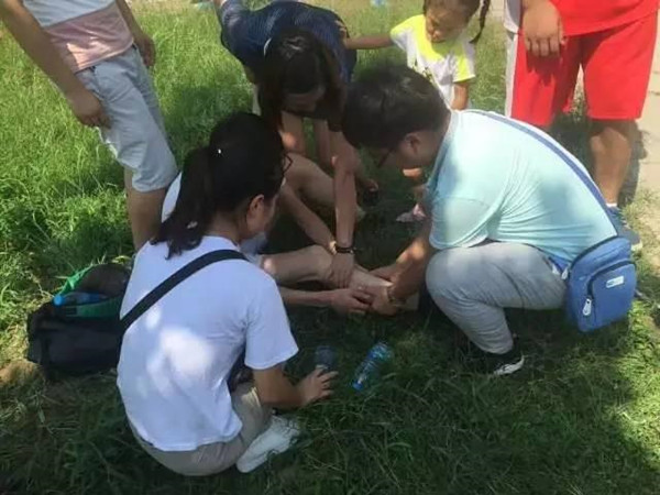 1502763127880391.jpg 3214000375fb7534b366.jpg