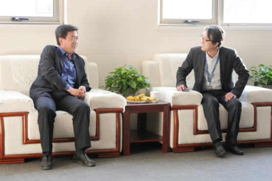 1509708450850216.png 171103 山東理工大學(xué)領(lǐng)導(dǎo)訪問藍(lán)鷗科技并簽署重要合作協(xié)議955.png