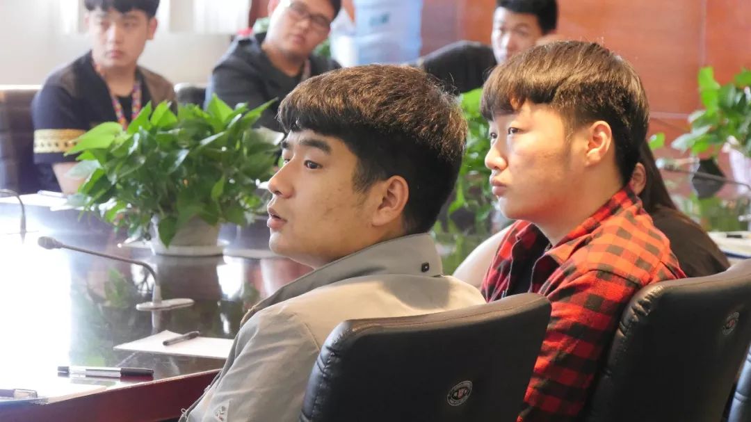 1530497362313989.jpg 1530497362313989.jpg