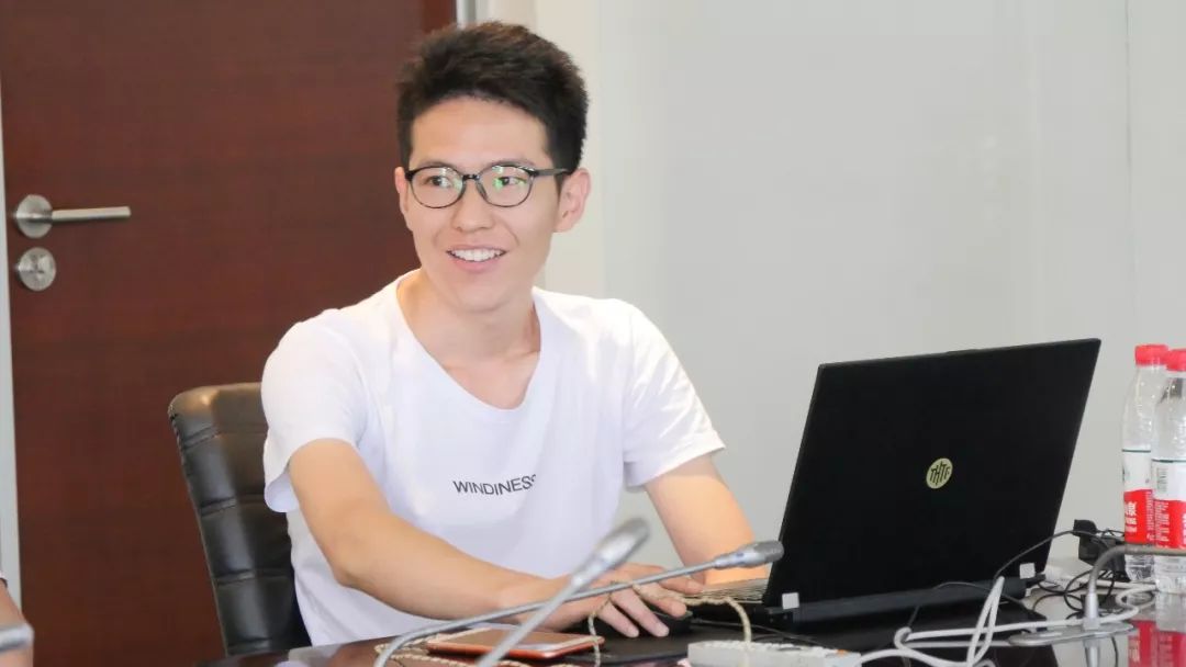 1530498531303481.jpg 1530498531303481.jpg